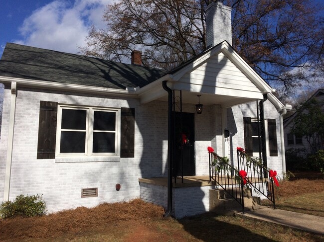 Photo - 361 W Wilson Ave