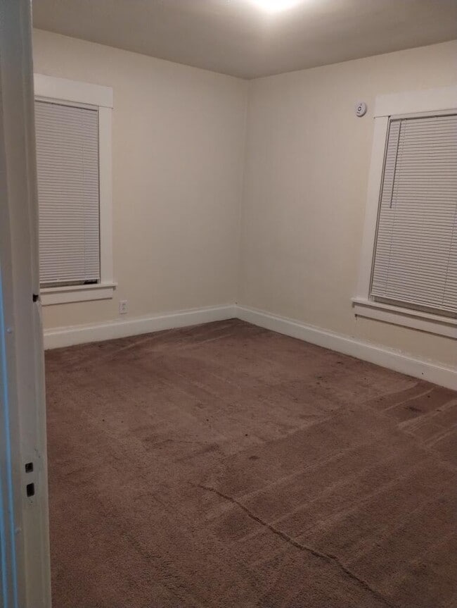 Photo - 532 Western Ave