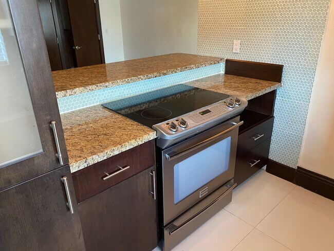 Photo - 2475 NW 16th Street Rd Unit 506