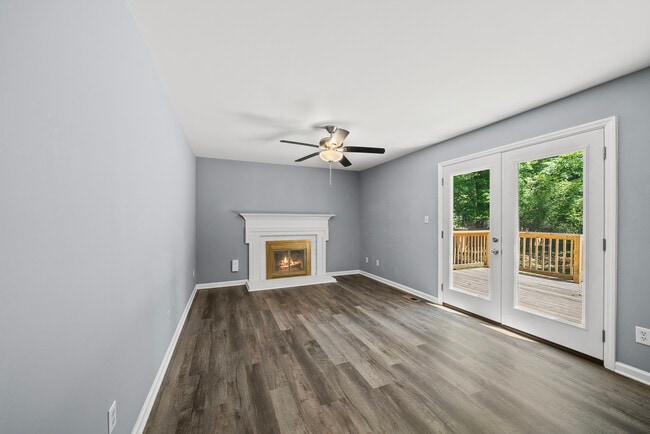 Photo - 2108 Treverton Pl