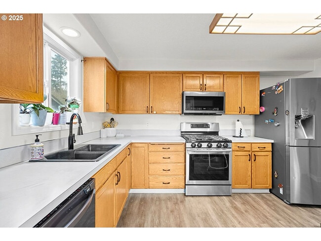 Photo - 4504 NE 131st Ave