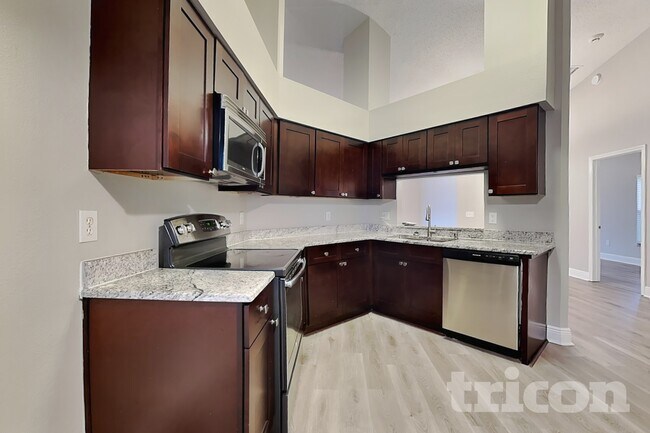13309 Beechberry Dr