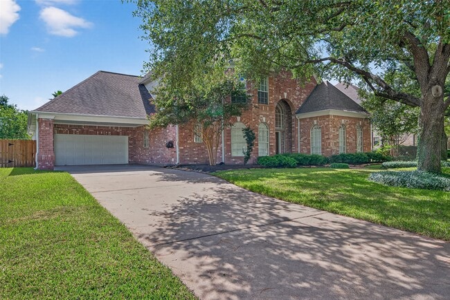 Building Photo - 5522 Honor Dr