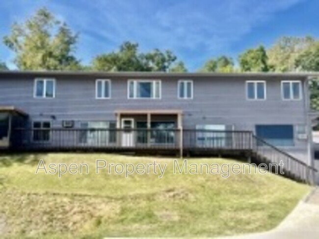 Building Photo - 12149 DMC Hwy 99