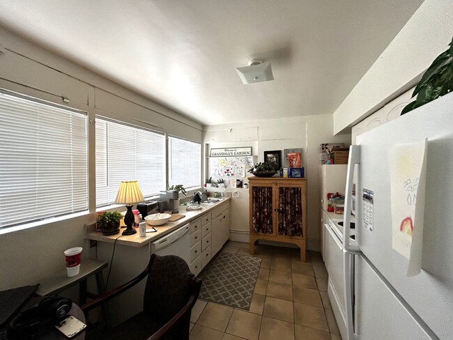 Photo - 775 E 820 N Townhome
