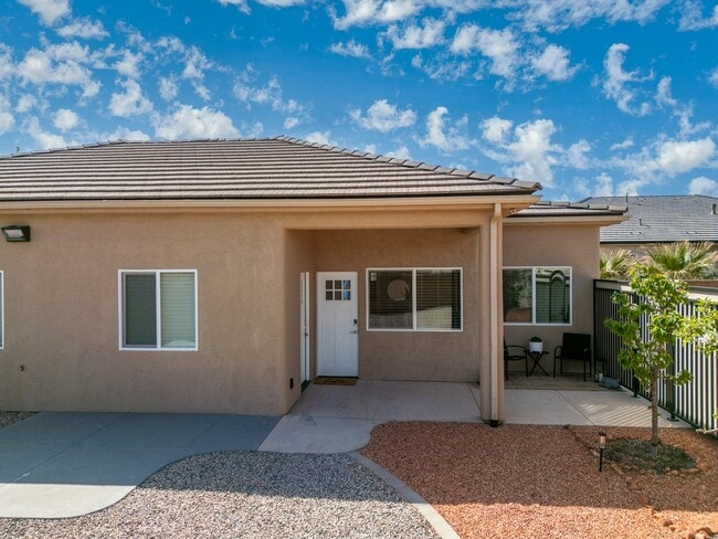 Photo - 3967 2530 S Cir