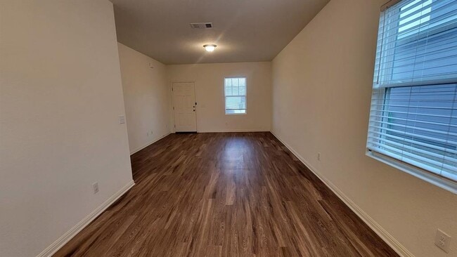 Photo - 850 Bunton Reserve Blvd