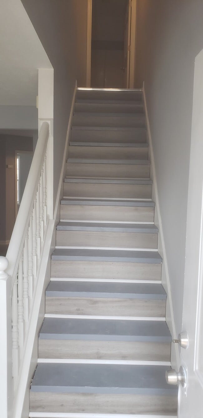 Photo - 500 Rosehip Ln Unit A