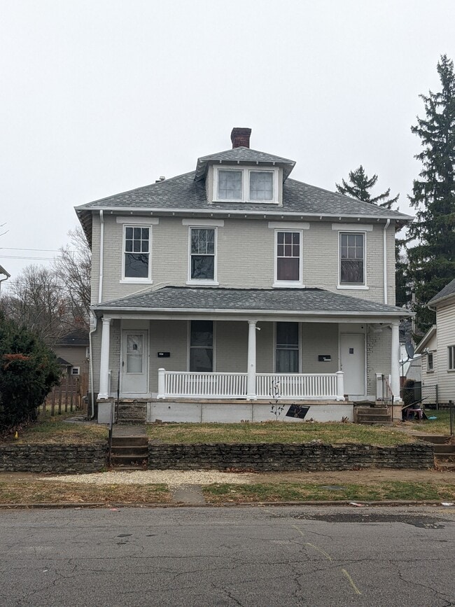 Exterior Front - 437 S 14th St Casa Adosada
