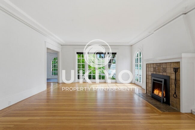 Photo - 1801 Marin Ave