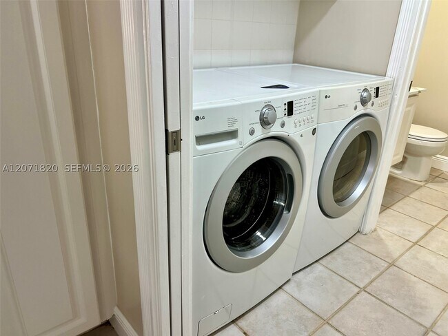 Photo - 314 Legare Ct