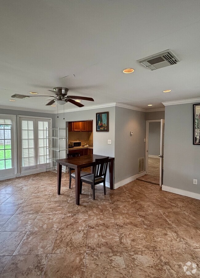 Building Photo - 3115 Westerland Dr Rental