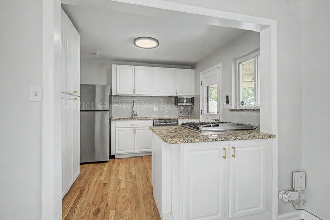 Photo - 1551 Krameria St