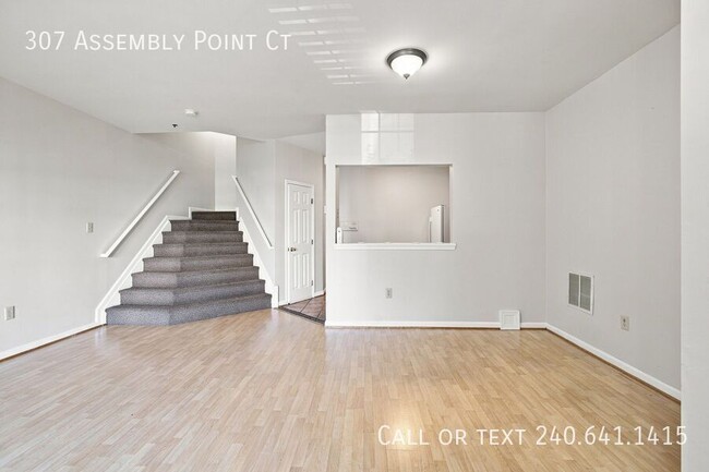 Photo - 307 Assembly Point Ct