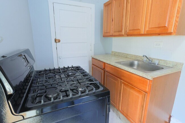 Photo - 4604 N Beacon St Unit 2D