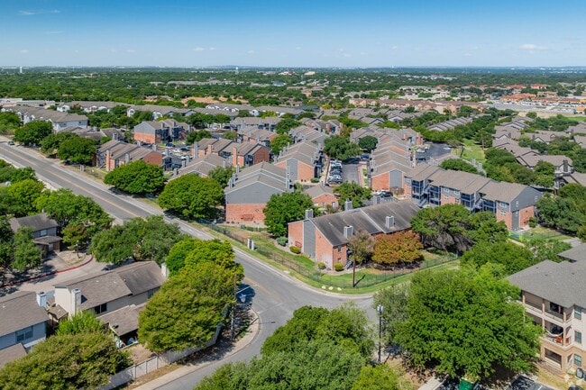 Oaks of Northgate Apartment Homes
