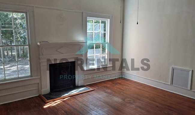 Photo - 307 N Parker St Unit 305