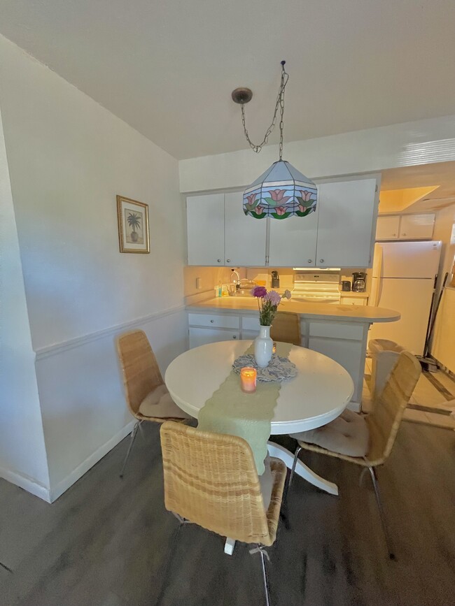 Photo - 400 Base Ave E Unit 400 Base Ave