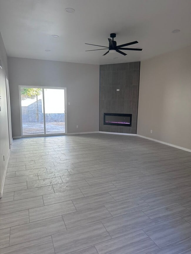 Photo - Foothills Townhouse 2 Bedroom 2 Bath with ...