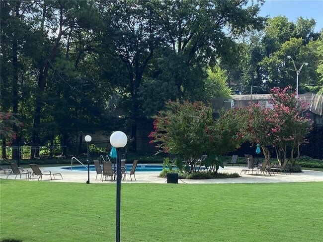 Photo - 130 26th St NW Unit 615