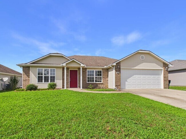 Building Photo - 703 Iron Horse Dr