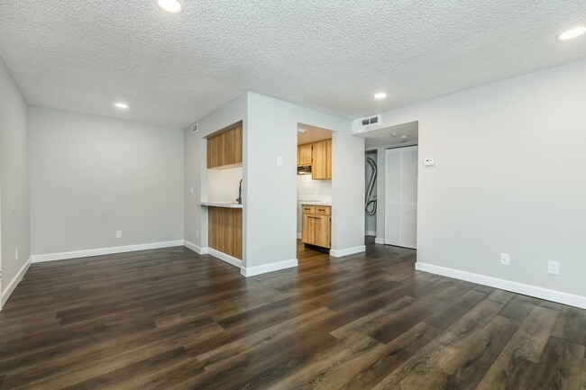 Photo - Armature Place