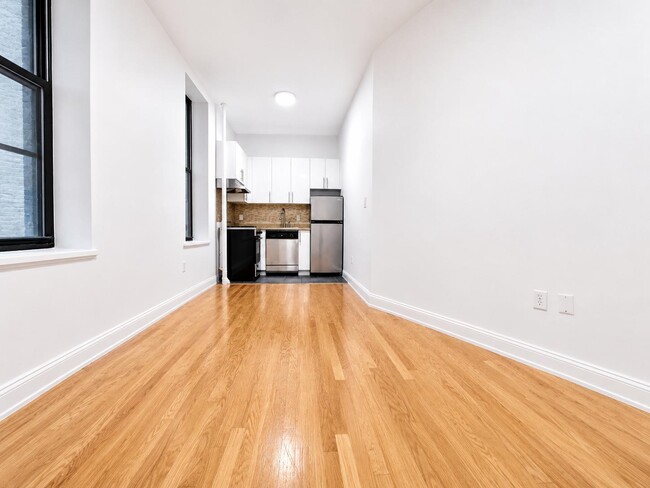 Photo - 29 W 12th St Unit 1B