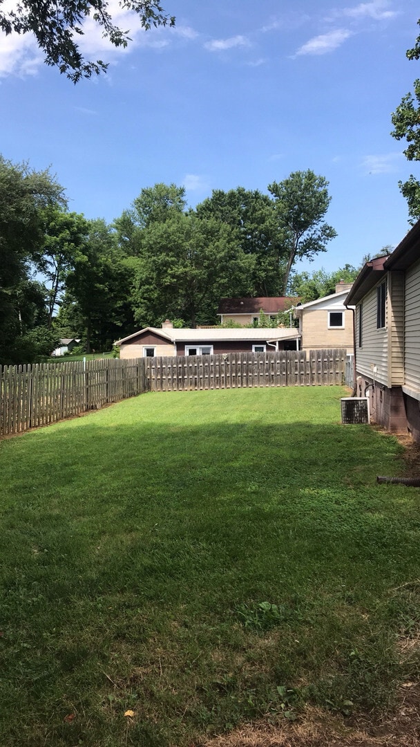 509 W Duncan Dr