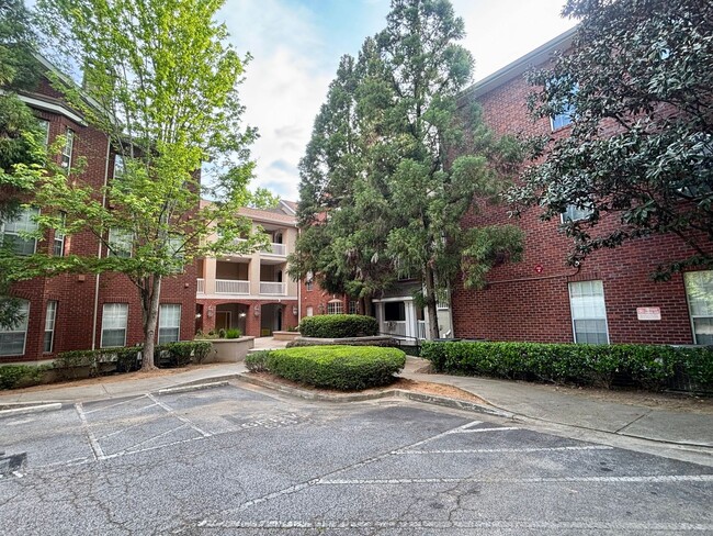 Photo - 5641 Roswell Rd Rental