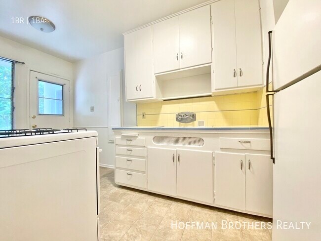 Photo - 8260 Blackburn Ave Los Angeles, CA 90048 Unidad A