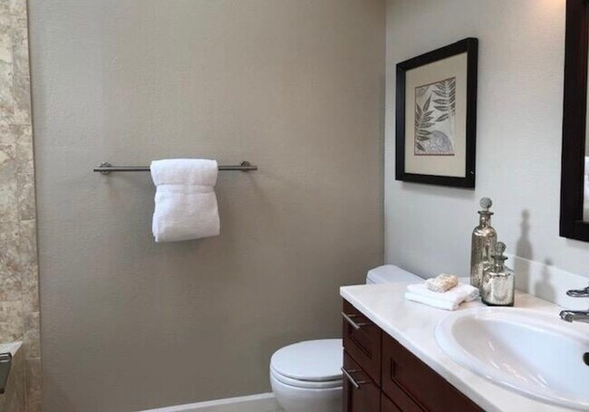 Photo - 61 Mozden Ln Unidad #61 - Two Worlds Phase II