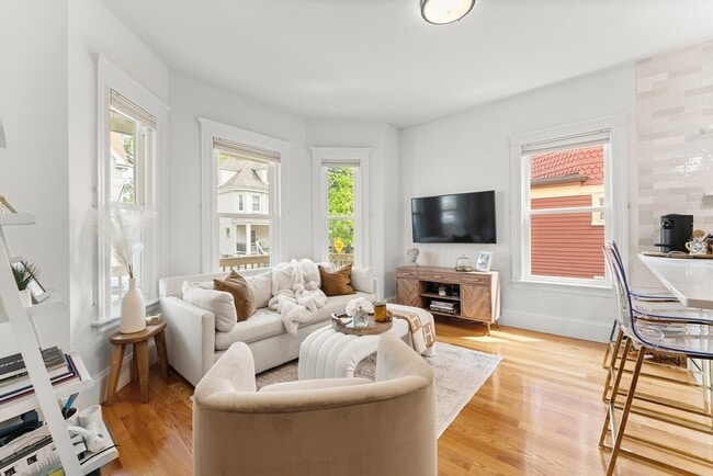 Photo - 54 Bloomfield St Unit 1