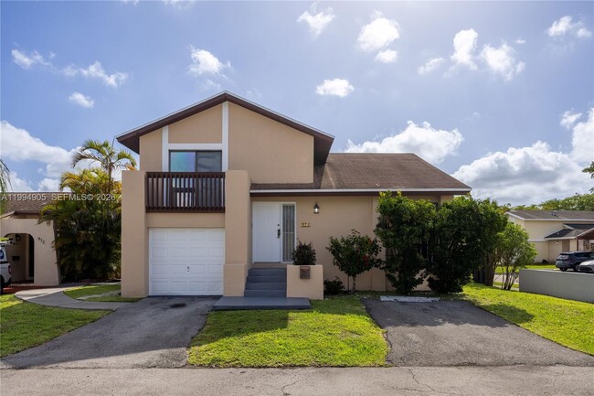 Building Photo - 914 NW 106th Ave Cir