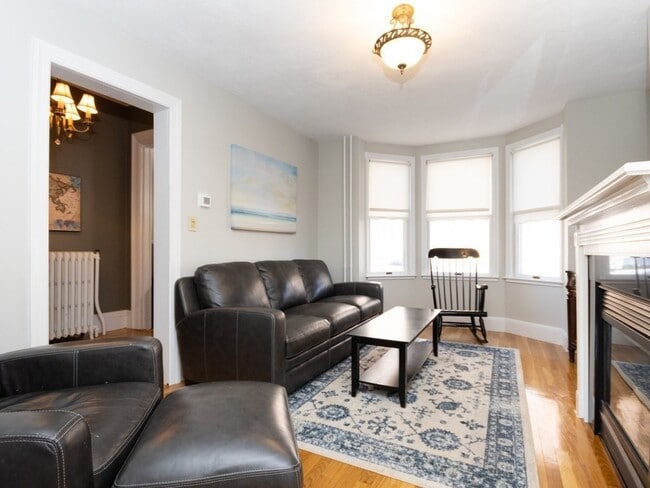 Photo - 45 Old Harbor St