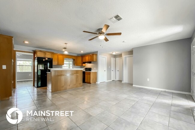 Photo - 1028 Mandarin Dr