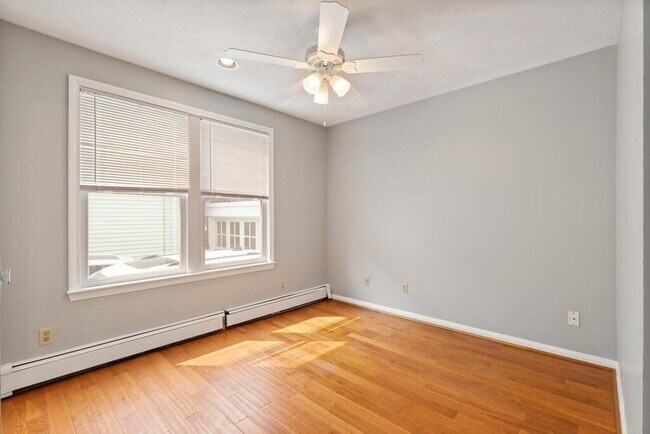 Photo - 44 Sunset Rd Unit 1