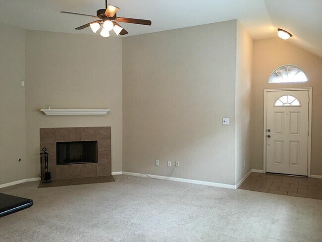 Photo - 10006 Kendahlwood Ln