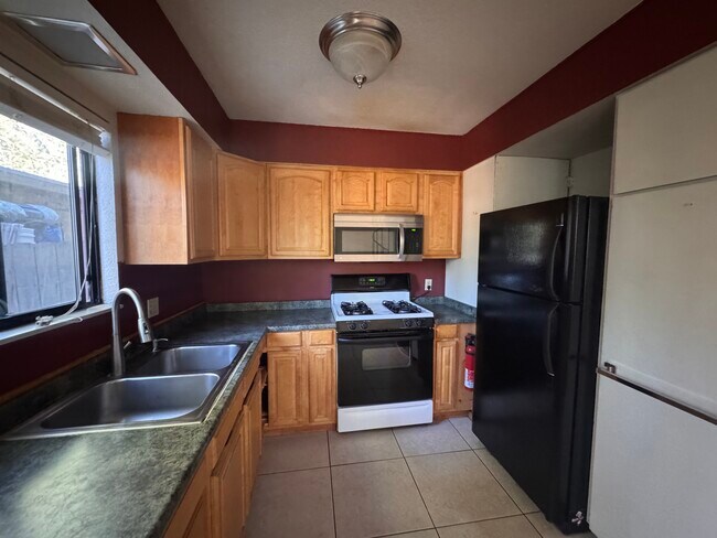 949 Macinaw Rd Unit Macinaw A