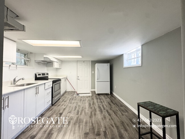 Photo - Pet-Friendly Walkout Studio Basement with In-Unit Laundry – East York Unit 2