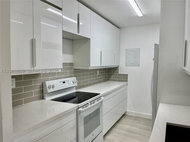 Photo - 255 Galen Dr Unit 3D