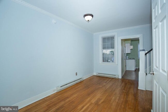 Photo - 106 S Maple Ave