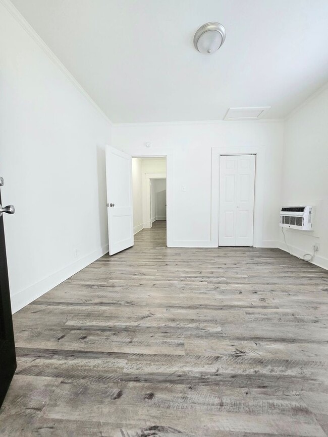Building Photo - 1008 Alabama Ave Unit RS-B Rental