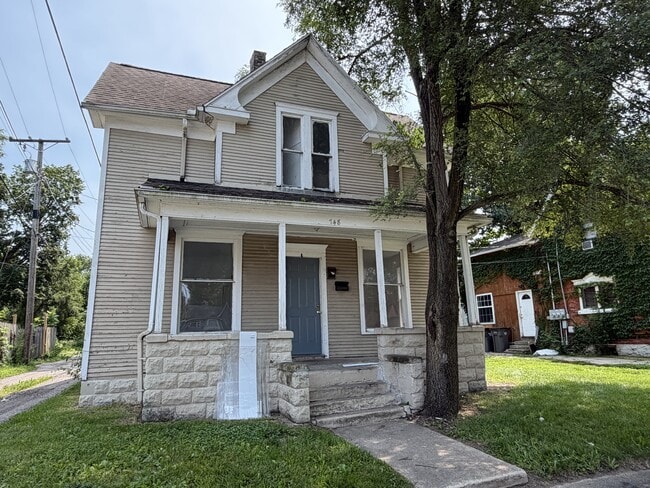 Building Photo - 748 Monroe St Unit 1
