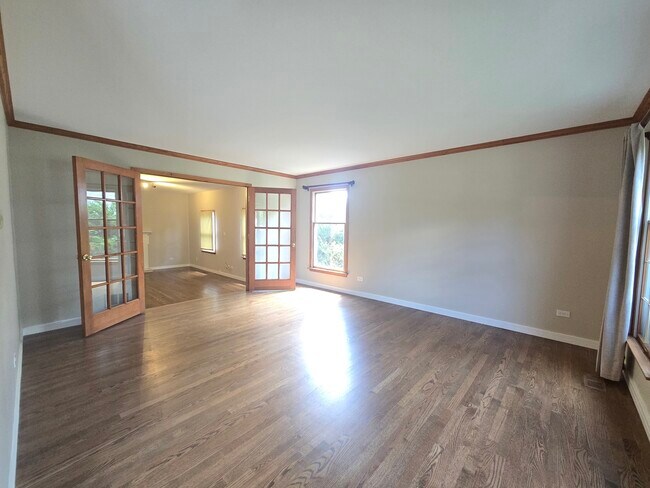 Photo - 1565 Old Barn Cir