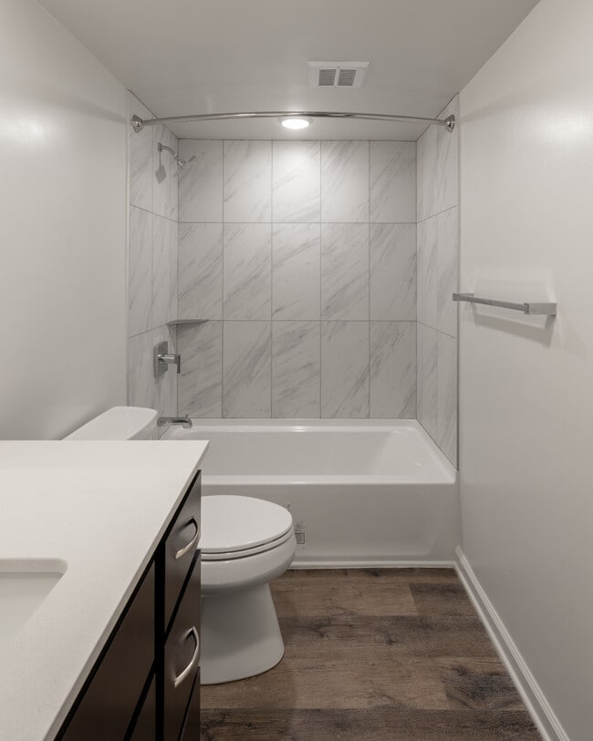 Photo - Woodgrove Point