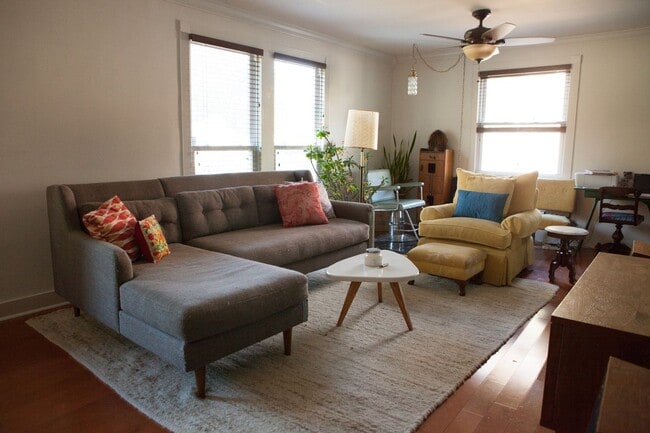 Photo - 2 Bed/ 1 Bath Cottage in East Nashville, Walking Distance to Riverside Village, Fenced Yard