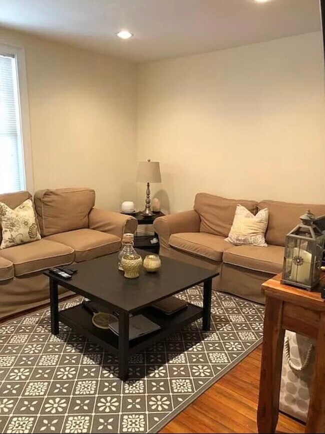 Photo - 91 Saugatuck Ave Unidad #2