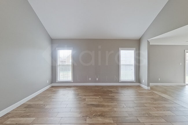 Photo - 97 Cottonwood Dr