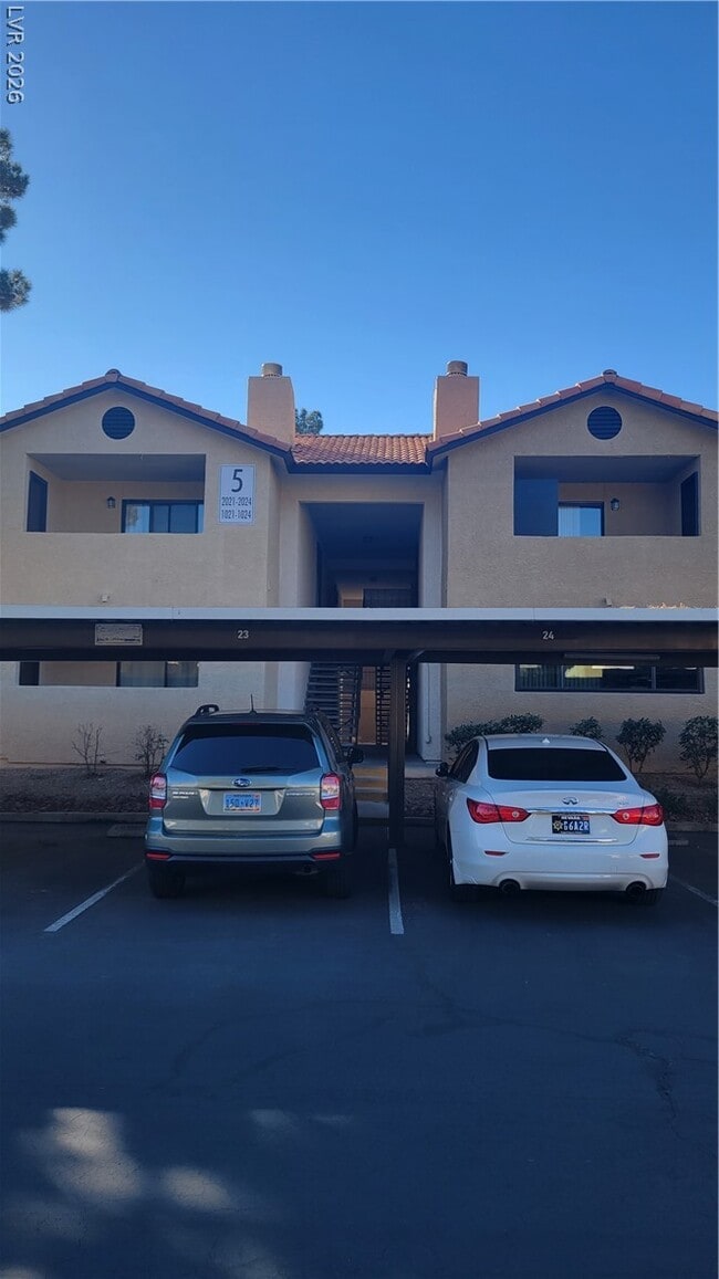 Building Photo - 2451 N Rainbow Blvd Unit 2024