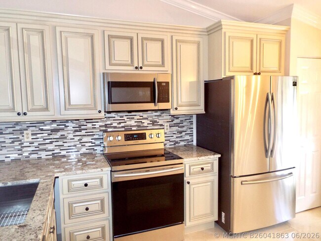 Photo - 3350 Perimeter Dr Unit 1323